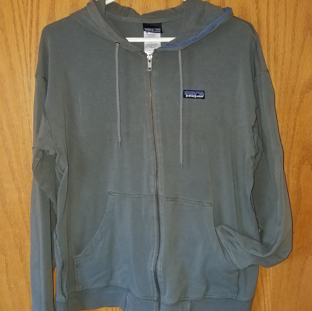 Size M Patagonia Men's Medium Full Zip Hoodie